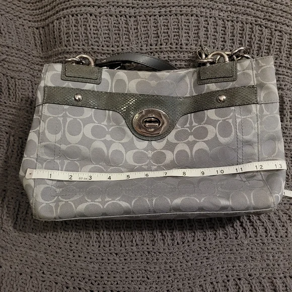 EUC- Grey Coach Large tote purse. Like New condition. - Picture 10 of 16